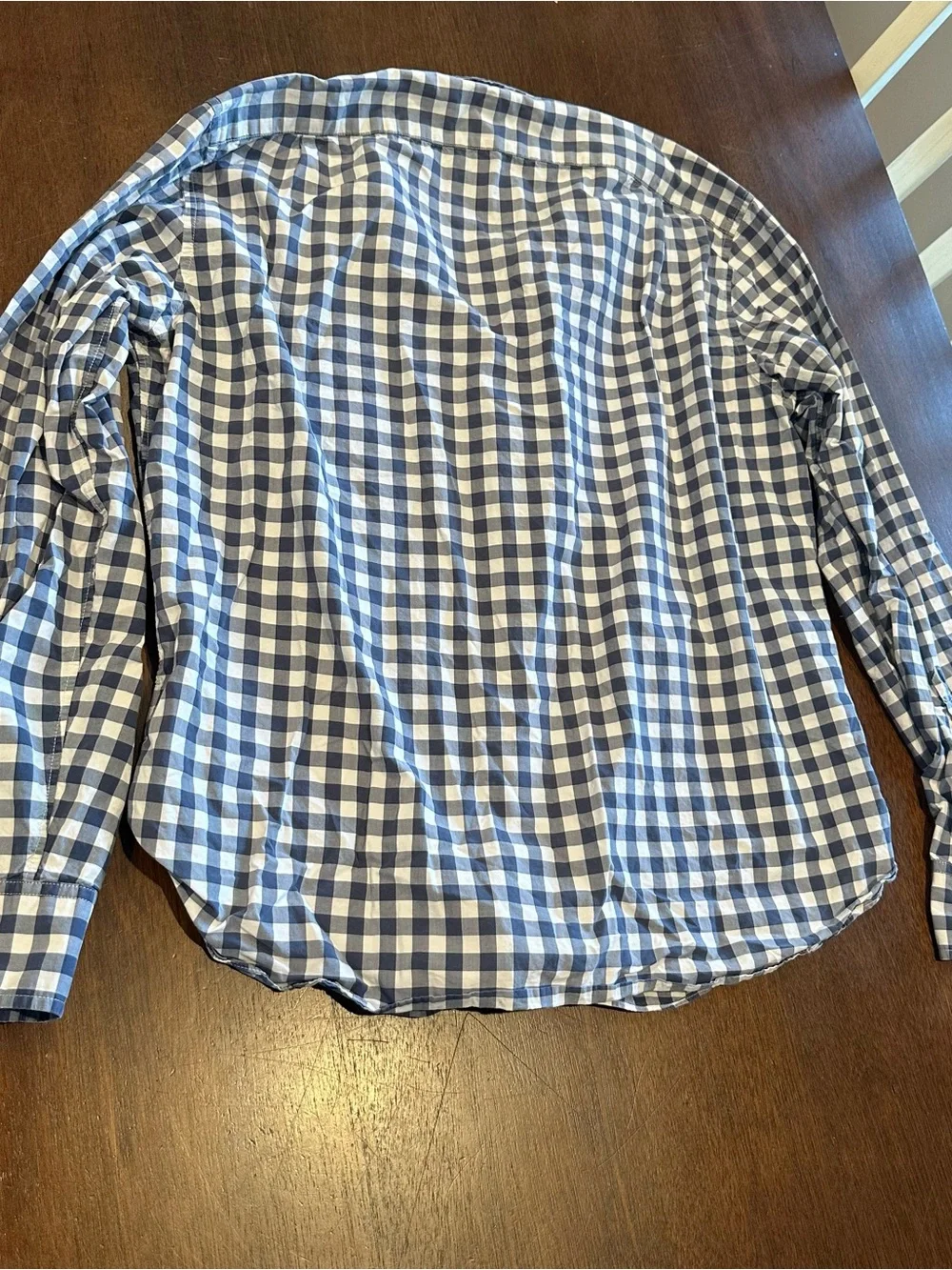 J Crew Men’s large Button Up Shirt White And Blue Check A5:1320